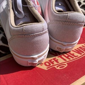 vans ward summer canvas taupe